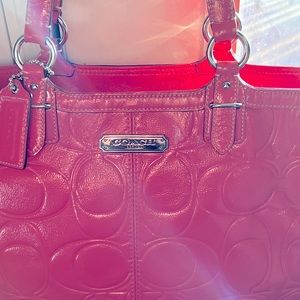 Coach Gallery Embossed Pink Salmon
Patent Leather Tote Shoulder Bag